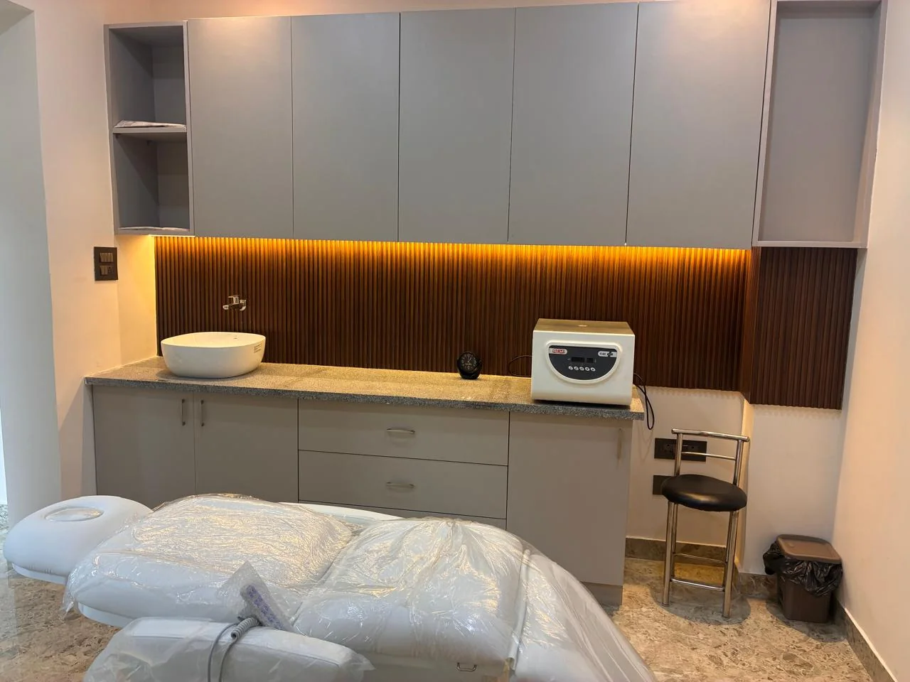 Skinzen procedure room
